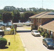Hybiscus Lodge Motel  Holiday Apartments - Coogee Beach Accommodation