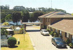 Hybiscus Lodge Motel & Holiday Apartments - Coogee Beach Accommodation 0
