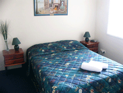 Burleigh Point Apartments - Coogee Beach Accommodation 2