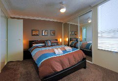 Burleigh Beach Tower - Coogee Beach Accommodation 5