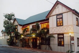 Dahrl Court - Coogee Beach Accommodation 0