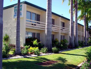 Palm Waters Holiday Villas - Coogee Beach Accommodation 0