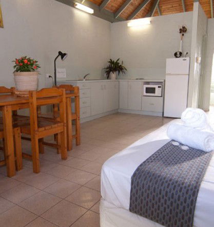 Nelly Bay QLD Coogee Beach Accommodation