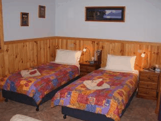 Derwent Bridge Chalets - Coogee Beach Accommodation 2