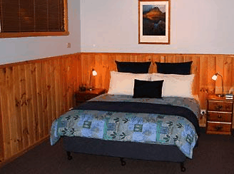 Derwent Bridge Chalets - Coogee Beach Accommodation 3