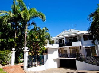 Tropic Sands - Coogee Beach Accommodation 1