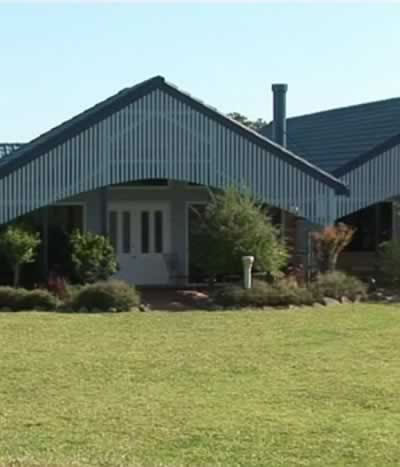 Jacaranda Country Lodge - Coogee Beach Accommodation 0