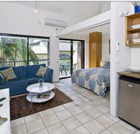 Julians Apartments - Coogee Beach Accommodation