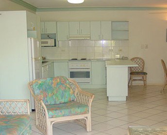 Koala Court Holiday Apartments - Coogee Beach Accommodation 2
