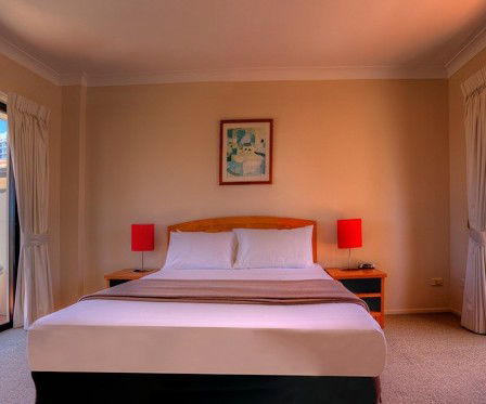 Island Beach Resort - Coogee Beach Accommodation 3