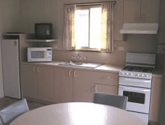 Echuca Caravan Park - Coogee Beach Accommodation 4
