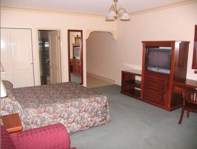 The Lawson Motor Inn - Coogee Beach Accommodation 1