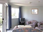 Pacific Horizons - Coogee Beach Accommodation 4