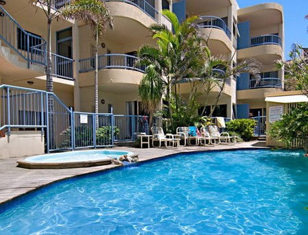 Coolum Baywatch Resort - Coogee Beach Accommodation 5