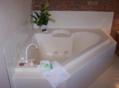 Thurgoona Country Club - Coogee Beach Accommodation 2