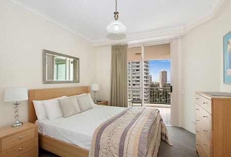 Maldives Resort - Coogee Beach Accommodation 1