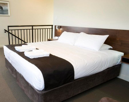 Sanctuary Golf Resort - Coogee Beach Accommodation 2