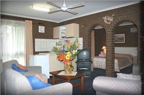 Paradise Holiday Apartments Villas - Coogee Beach Accommodation 0