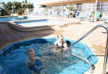 Bahia Beachfront Apartments - Coogee Beach Accommodation