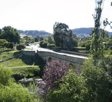 Millhouse on the Bridge - Coogee Beach Accommodation