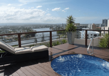 The Regent Holiday Apartments - Coogee Beach Accommodation 2