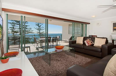 Norfolks On Moffat Beach - Coogee Beach Accommodation 1
