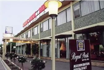 Regal Park Motor Inn - Coogee Beach Accommodation 0