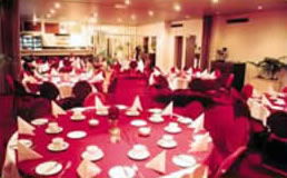 Regal Park Motor Inn - Coogee Beach Accommodation 3