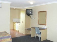 Bushland Beach Tavern - Coogee Beach Accommodation 2