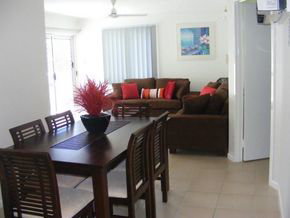 Port Douglas Outrigger Apartments - Coogee Beach Accommodation 5