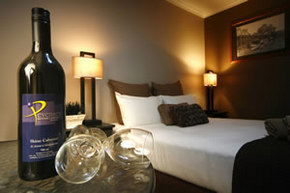 Best Western Pevensey Motor Lodge - Coogee Beach Accommodation 1