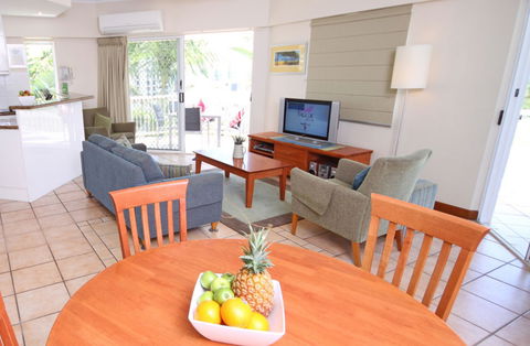Coolum Seaside Apartments - Coogee Beach Accommodation 0