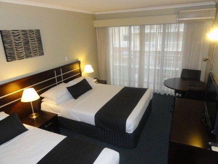 Riverside Hotel South Bank - Coogee Beach Accommodation 0