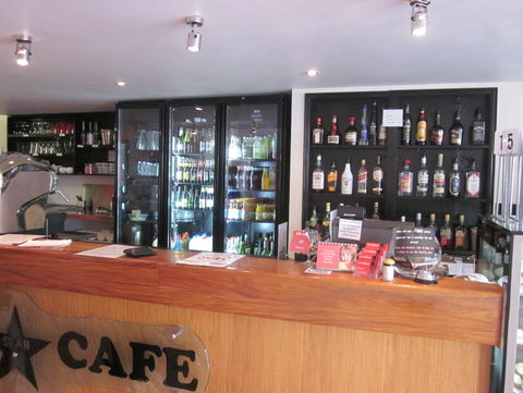 Cosmopolitan Motel And Serviced Apartments - Coogee Beach Accommodation 5