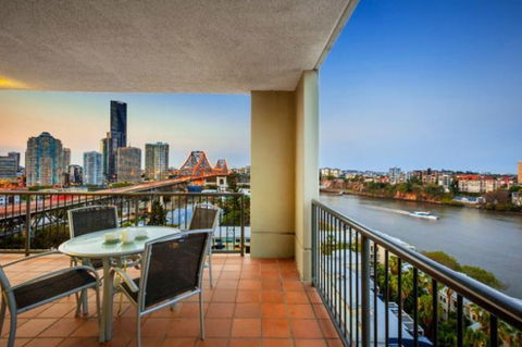 Bridgewater Apartments - Coogee Beach Accommodation 6