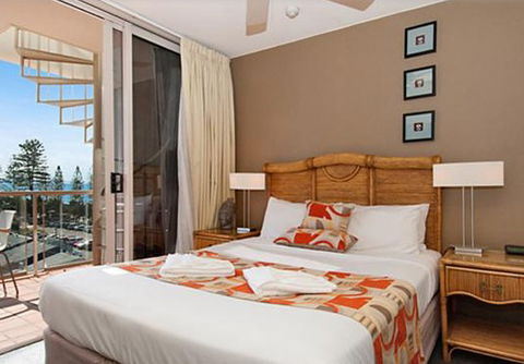 Sandcastles On The Beach - Coogee Beach Accommodation 4