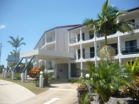 L'Amor Holiday Apartments - Coogee Beach Accommodation 0