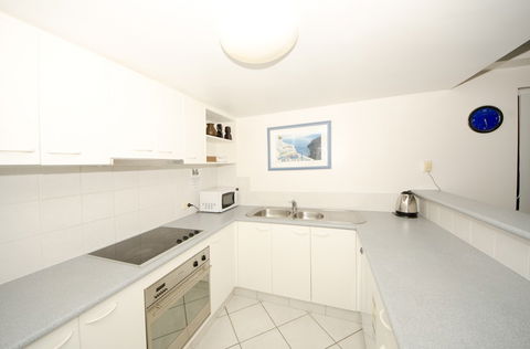 San Mateo On Broadbeach - Coogee Beach Accommodation 2