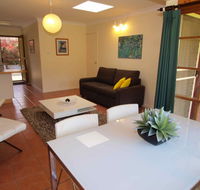 Bright Highland Valley Cottages - Coogee Beach Accommodation