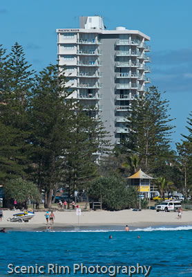 Pacific Regis Beachfront Apartments - Coogee Beach Accommodation 4