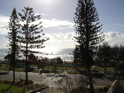 Beach Lodge Apartments - Coogee Beach Accommodation 4