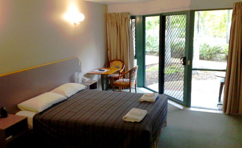 Capricorn Motel & Conference Centre - Coogee Beach Accommodation 2