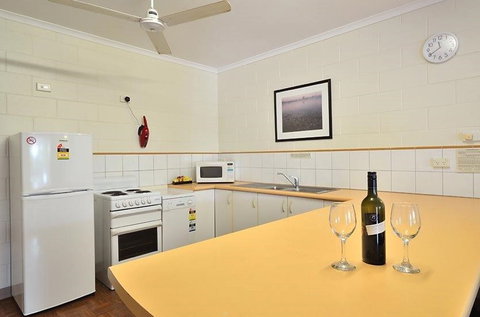 St Andrews Serviced Apartments - Coogee Beach Accommodation 0