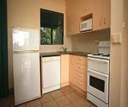 Botanic Gardens Apartments - Coogee Beach Accommodation 4