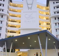 Waves Maroochy River - Coogee Beach Accommodation