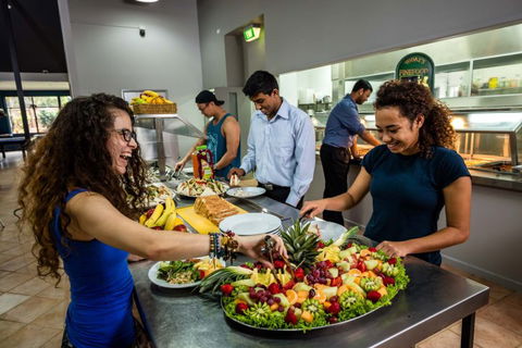 Cairns Student Lodge - Coogee Beach Accommodation 5