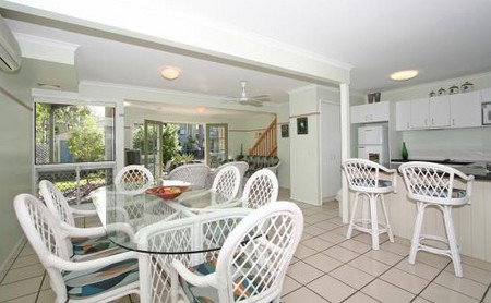 Coral Beach Noosa Resort - Coogee Beach Accommodation 3