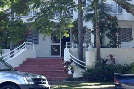 Cannes Court - Coogee Beach Accommodation 2