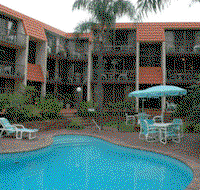 Surfspray Court Holiday Apartments - Coogee Beach Accommodation