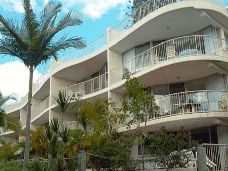 Beachcomber On The Spit - Coogee Beach Accommodation 4